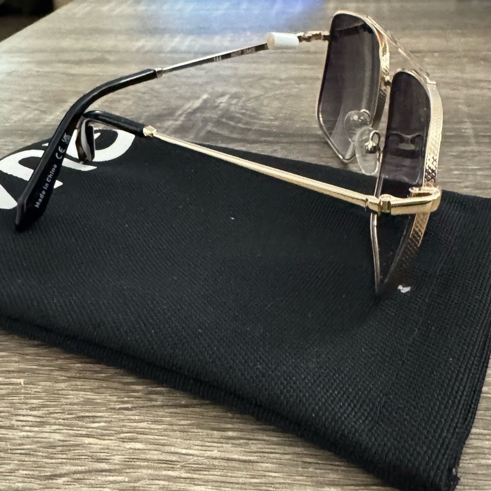 Quay Hot Take - Picture 2 of 8